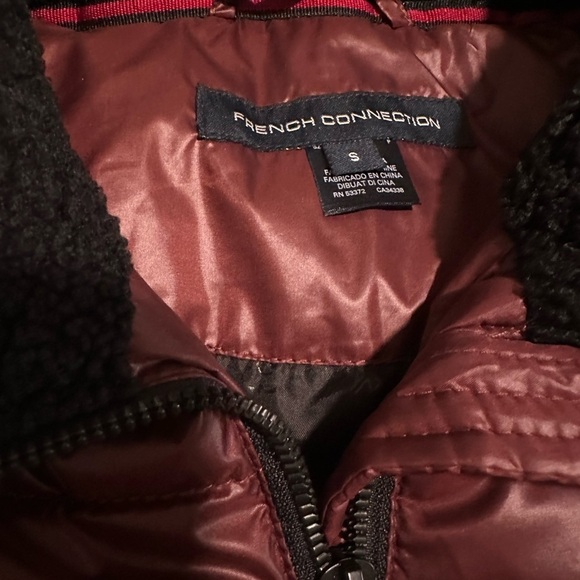 French Connection BERBER TRIM WATER REPELLENT PUFFER JACKET IN burgundy Red - Picture 6 of 10